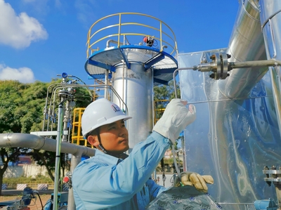 广州石化罐区废气提标及重催污水池废气治理项目投用